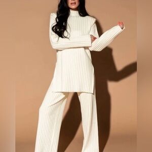 Dressed in Lala: New Era Luxe Knit Sweater and Pants Set